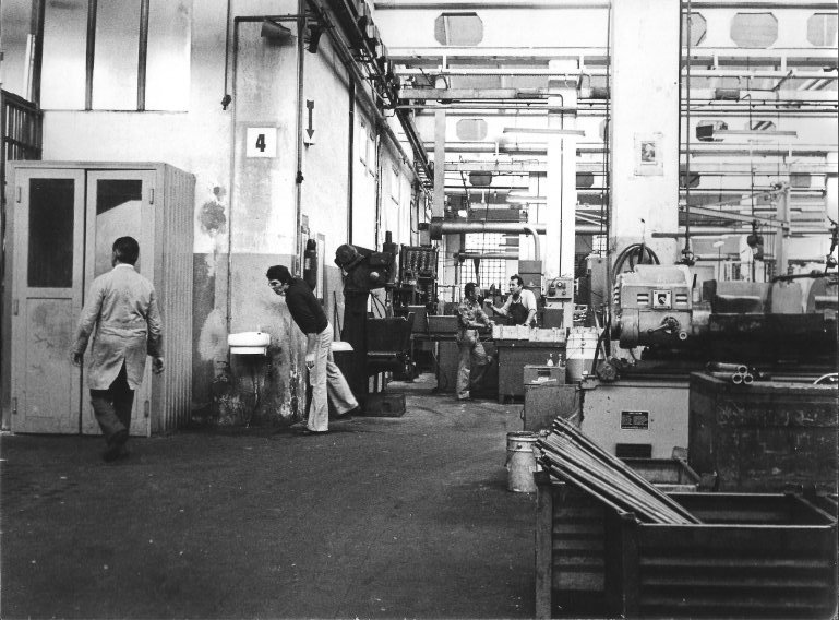    in officina